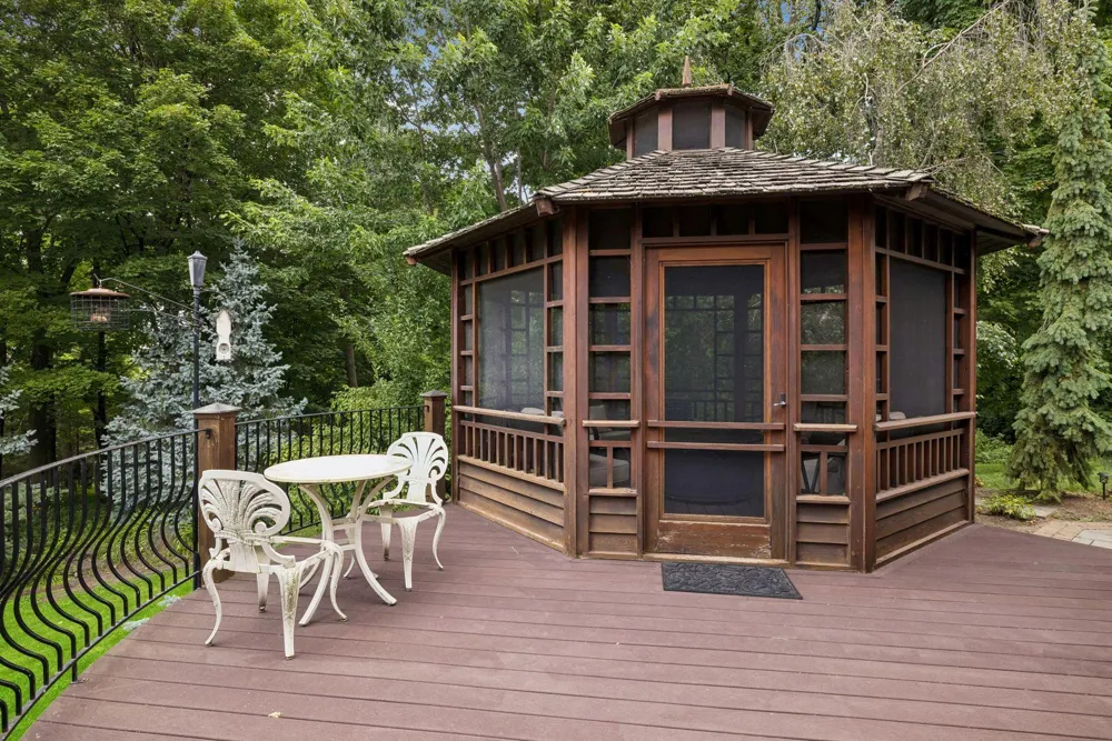 475 Highcroft Road Wayzata, MN 55391