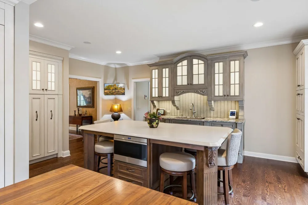 475 Highcroft Road Wayzata, MN 55391