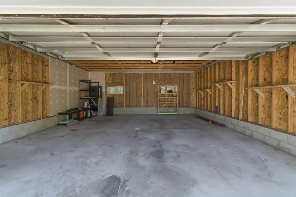1035 E Main Street Mankato, MN 56001