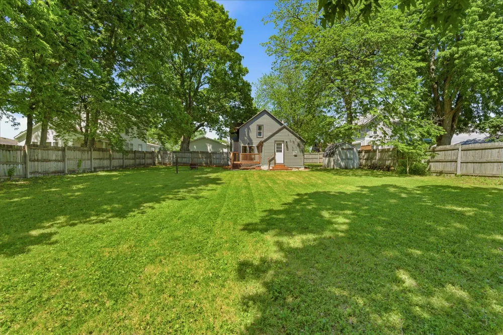 1035 E Main Street Mankato, MN 56001