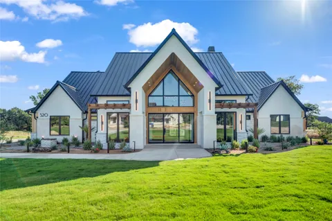 520 Royal Santana Run