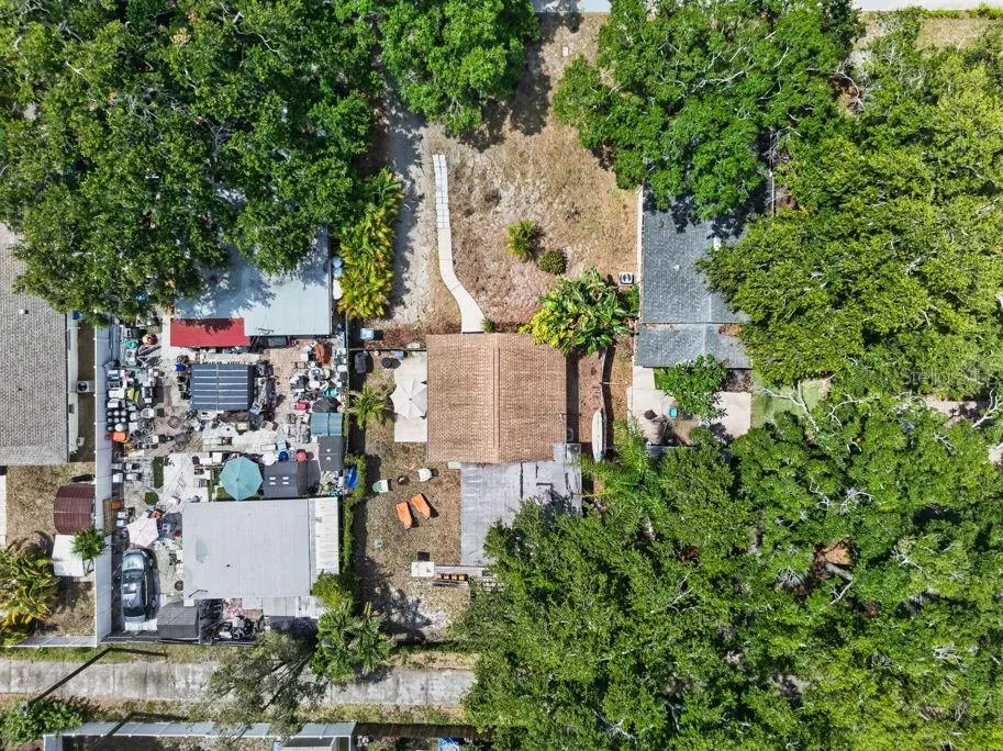 610 1ST AVENUE NE Largo, FL 33770