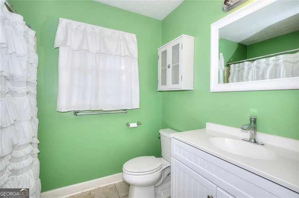4976 Mystere CIR SW Lilburn, GA 30047
