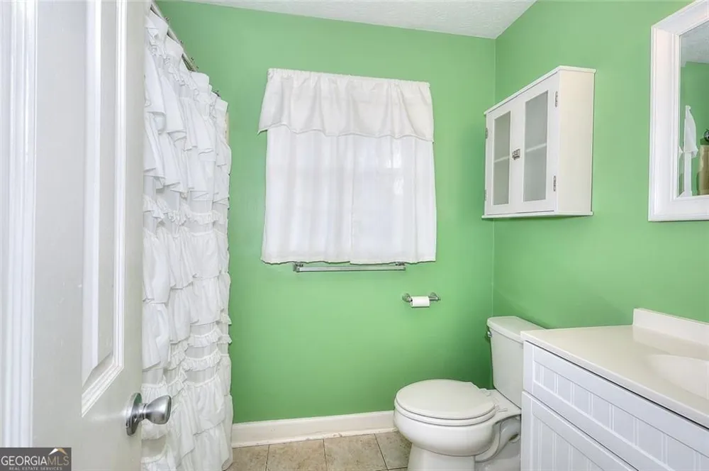 4976 Mystere CIR SW Lilburn, GA 30047
