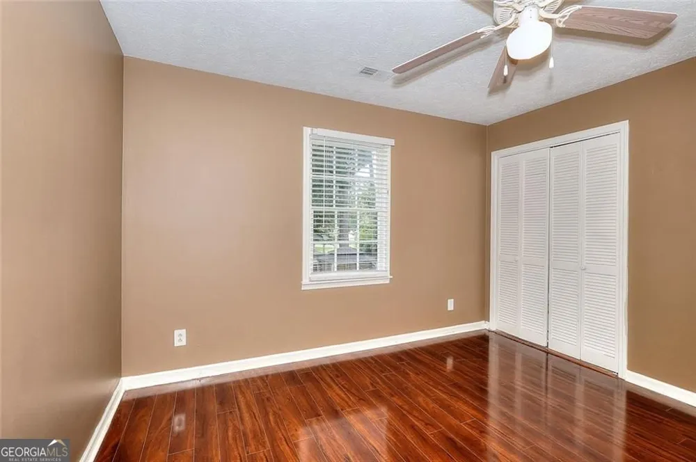 4976 Mystere CIR SW Lilburn, GA 30047