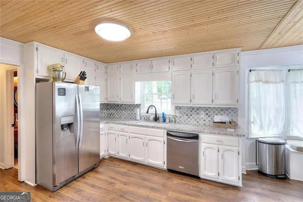 4976 Mystere CIR SW Lilburn, GA 30047