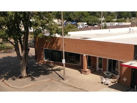 101 E 5th Street