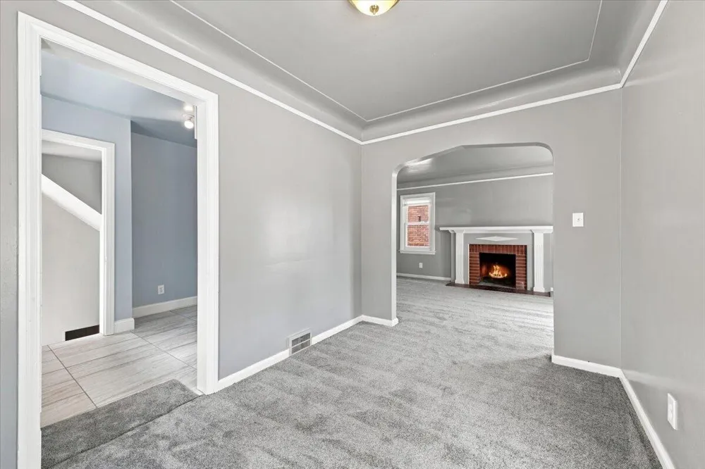 16143 Oakfield Street Detroit, MI 48235