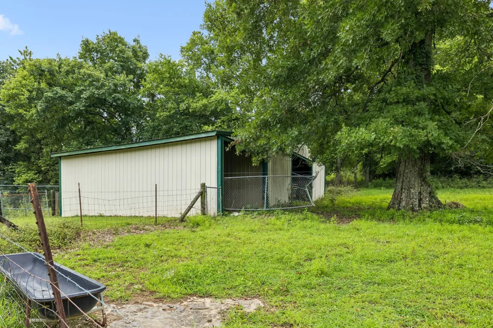 9680 Highway 25 E Hartsville, TN 37074