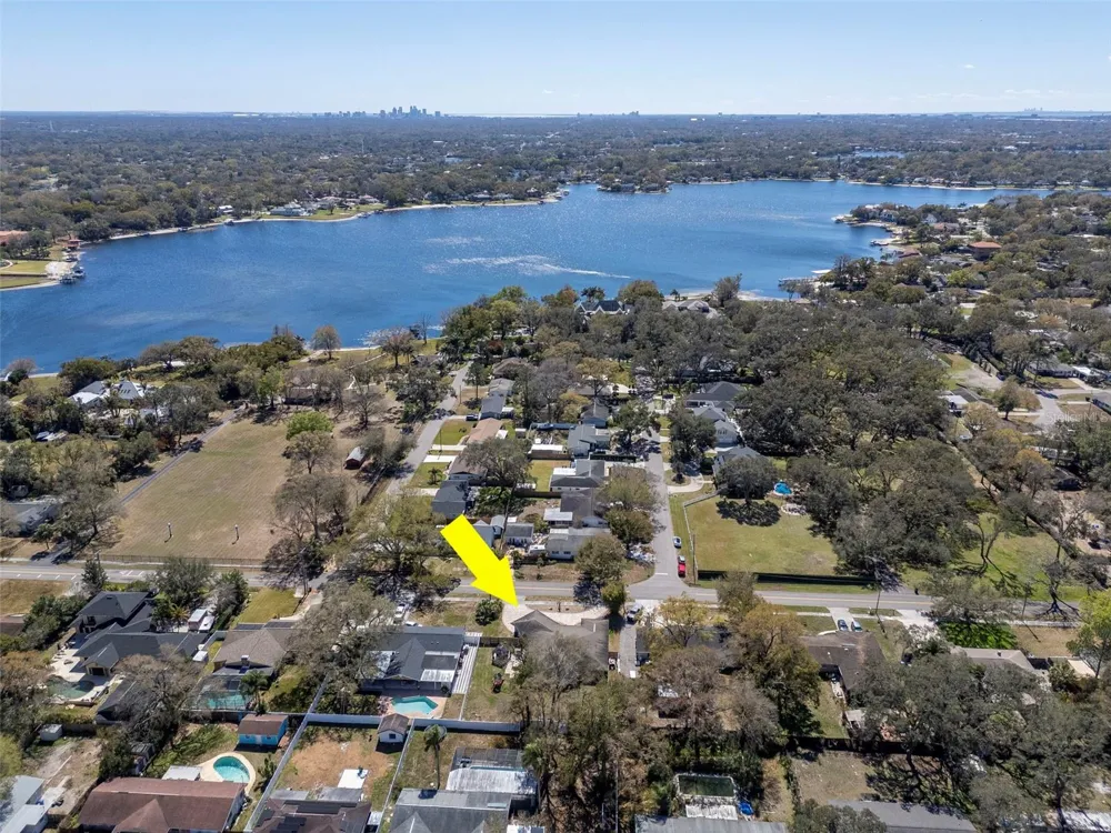 2535 LAKE ELLEN DRIVE Tampa, FL 33618