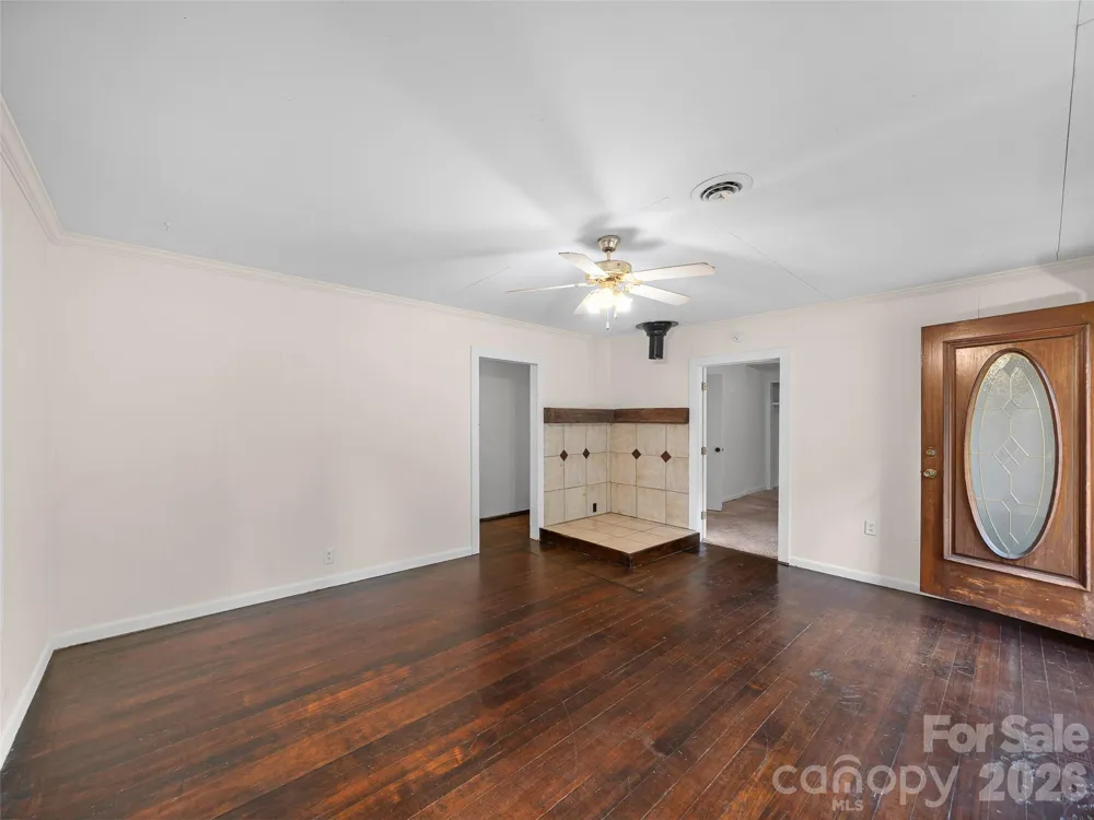 1644 State Hwy 80 S Burnsville, NC 28714