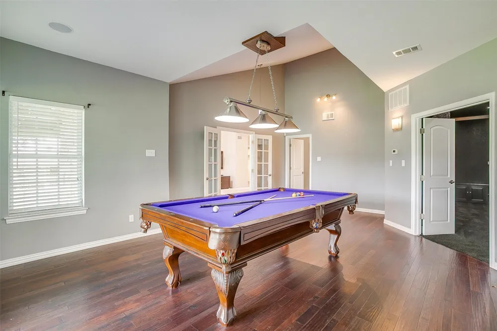 11972 Younger Court Azle, TX 76020