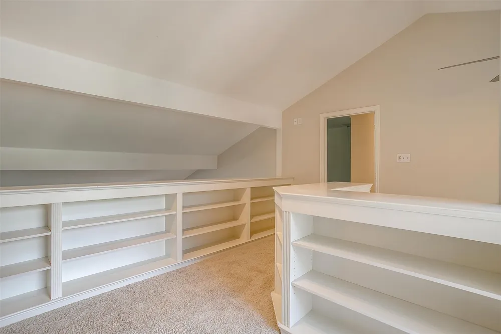 11972 Younger Court Azle, TX 76020