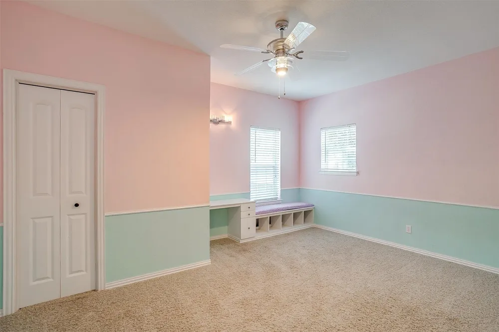 11972 Younger Court Azle, TX 76020