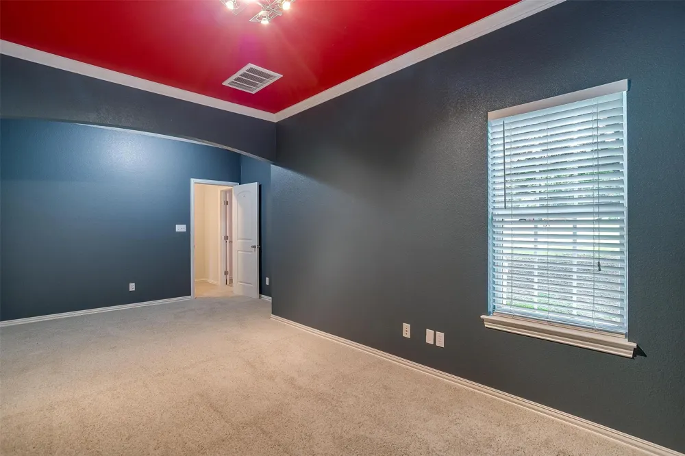 11972 Younger Court Azle, TX 76020