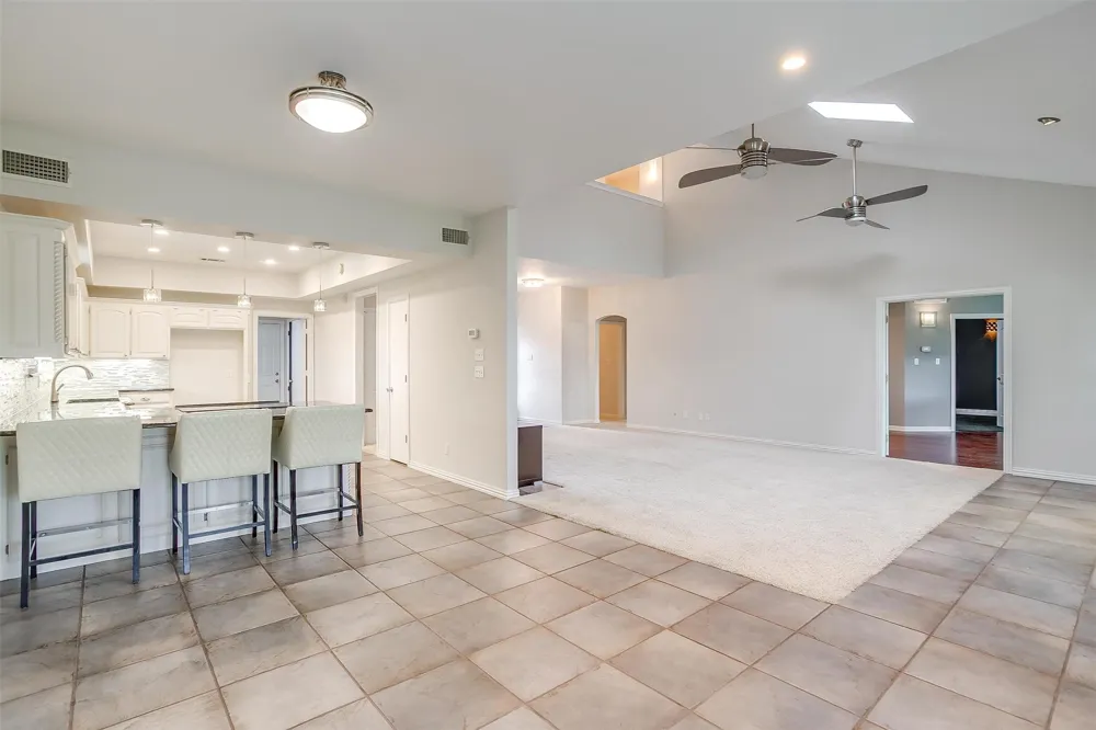 11972 Younger Court Azle, TX 76020