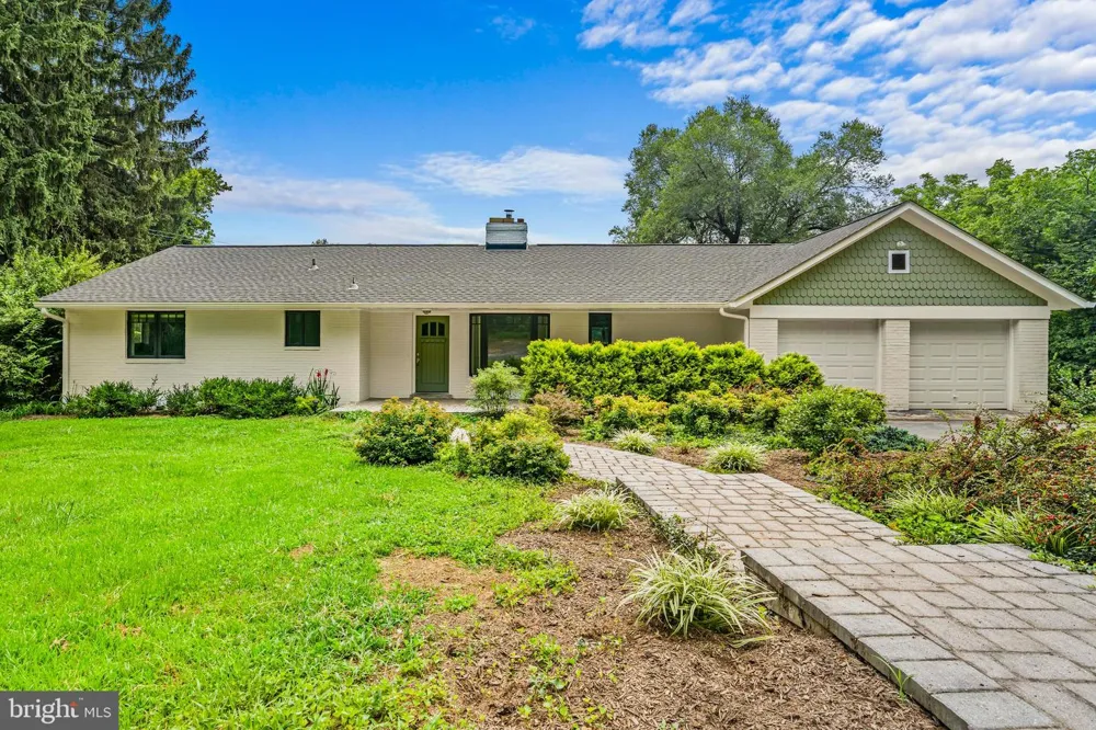 39030 MOUNT GILEAD ROAD Leesburg, VA 20175