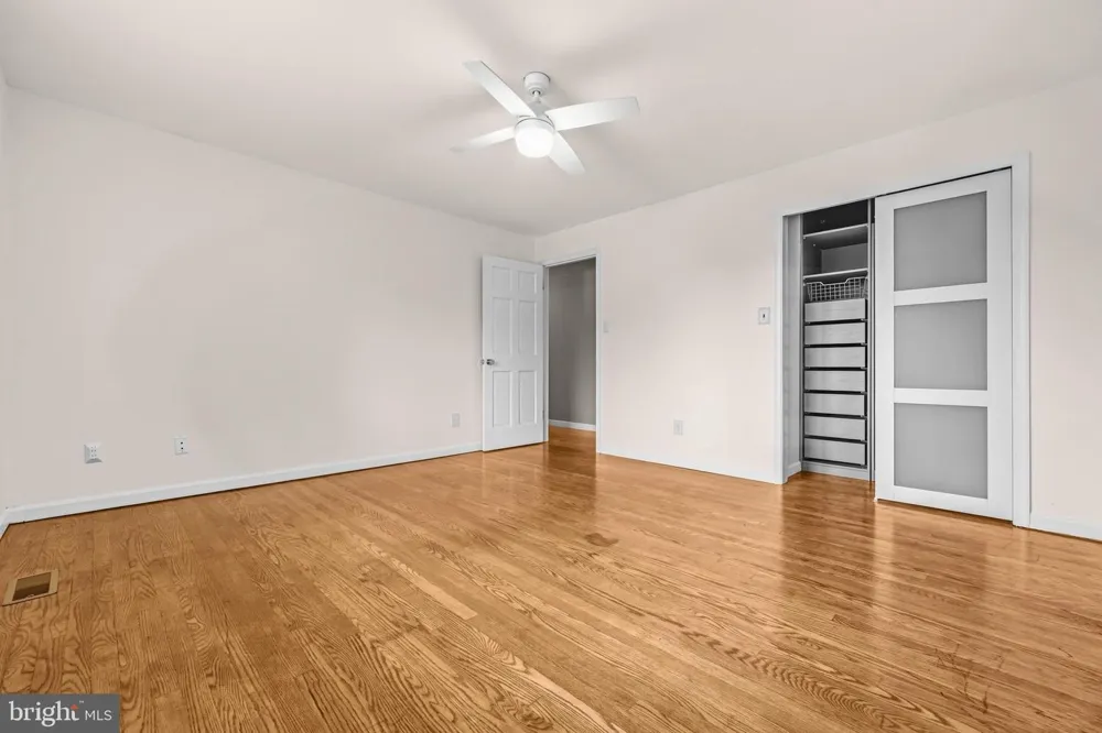 39030 MOUNT GILEAD ROAD Leesburg, VA 20175