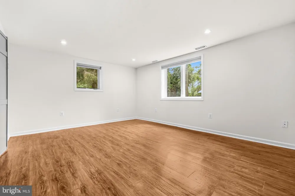 39030 MOUNT GILEAD ROAD Leesburg, VA 20175