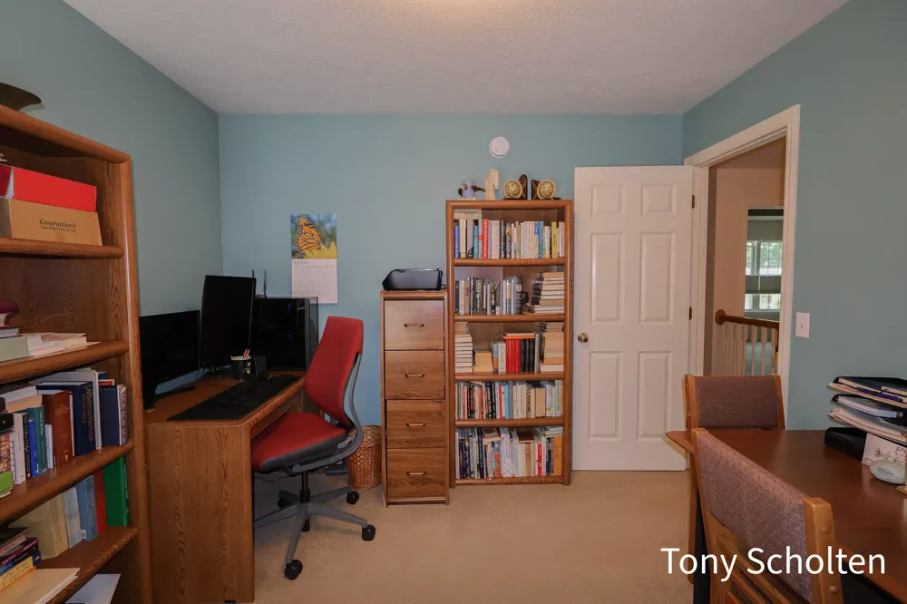 7260 Oaklane Court Hudsonville, MI 49426