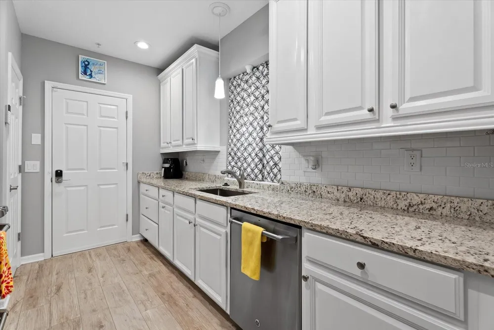 4190 OVERTURE CIRCLE #511 Bradenton, FL 34209
