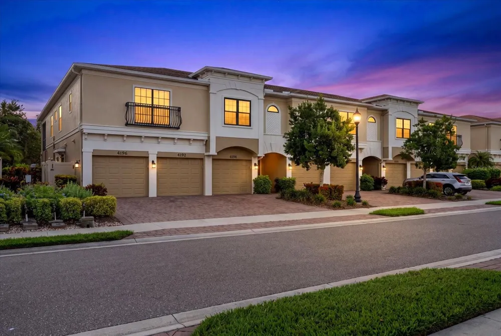4190 OVERTURE CIRCLE #511 Bradenton, FL 34209