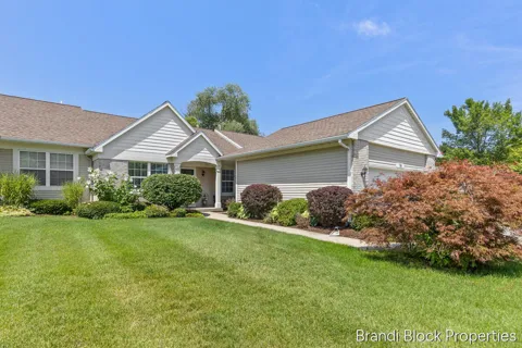 59 Pond Ridge Drive NE #20