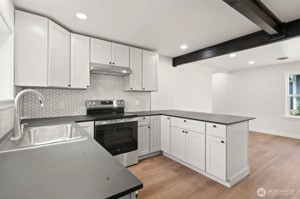 218 E King St Aberdeen, WA 98520