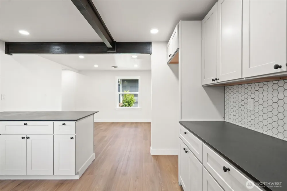218 E King St Aberdeen, WA 98520