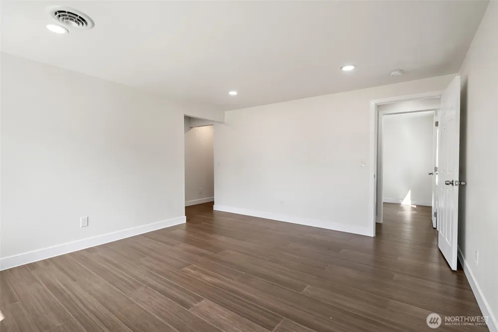 218 E King St Aberdeen, WA 98520