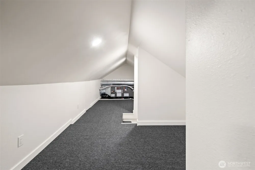 218 E King St Aberdeen, WA 98520