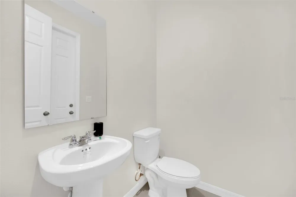 1672 TROPICAL PALMS CIRCLE Kissimmee, FL 34747