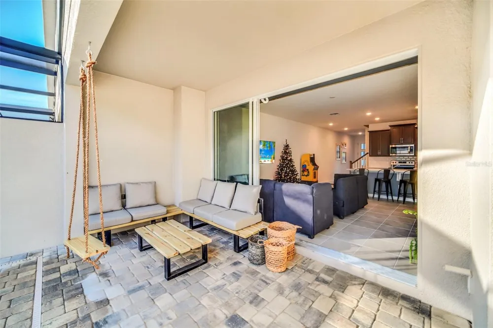 1672 TROPICAL PALMS CIRCLE Kissimmee, FL 34747