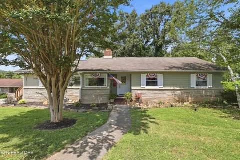 102 Nolan Rd