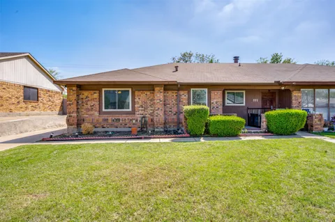 109 Hickory Springs Drive