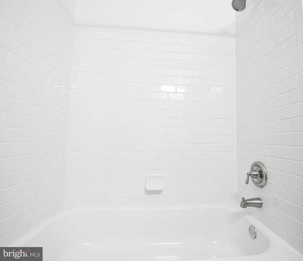 531 DECKER AVENUE Baltimore, MD 21205