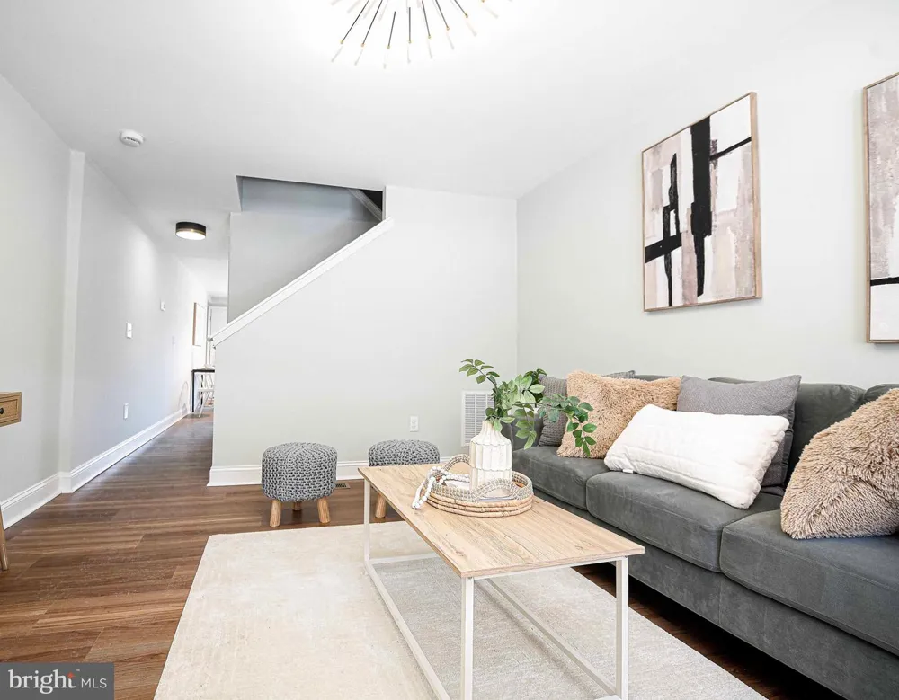 531 DECKER AVENUE Baltimore, MD 21205