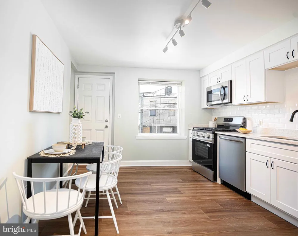 531 DECKER AVENUE Baltimore, MD 21205