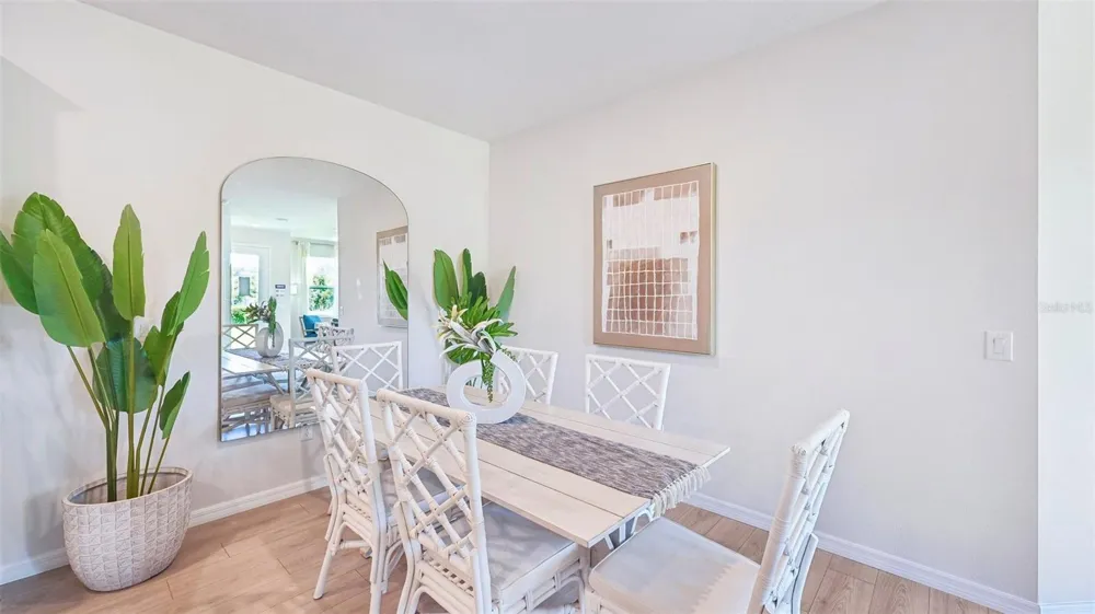 15824 8TH PLACE E Bradenton, FL 34212