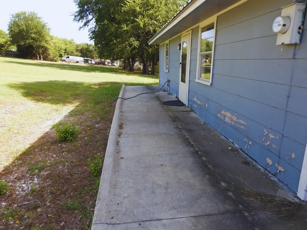 7961 Telegraph Road Quinlan, TX 75474