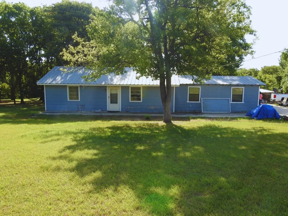 7961 Telegraph Road Quinlan, TX 75474