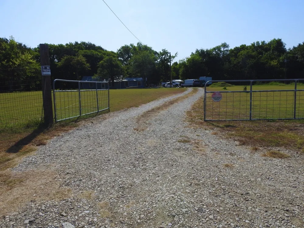 7961 Telegraph Road Quinlan, TX 75474