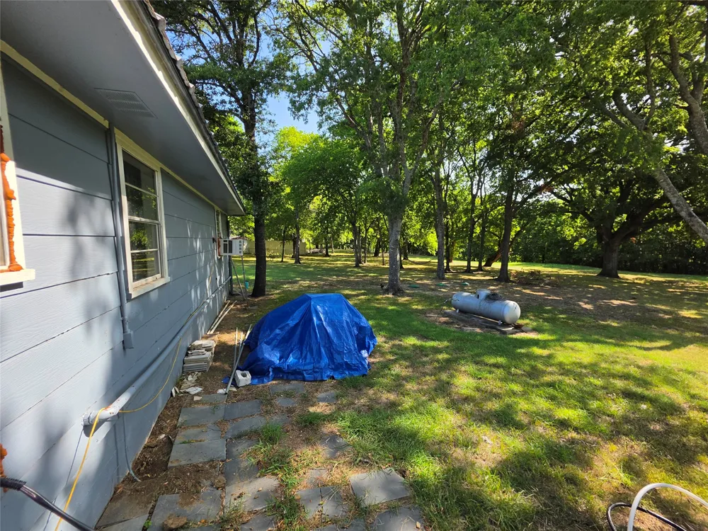 7961 Telegraph Road Quinlan, TX 75474