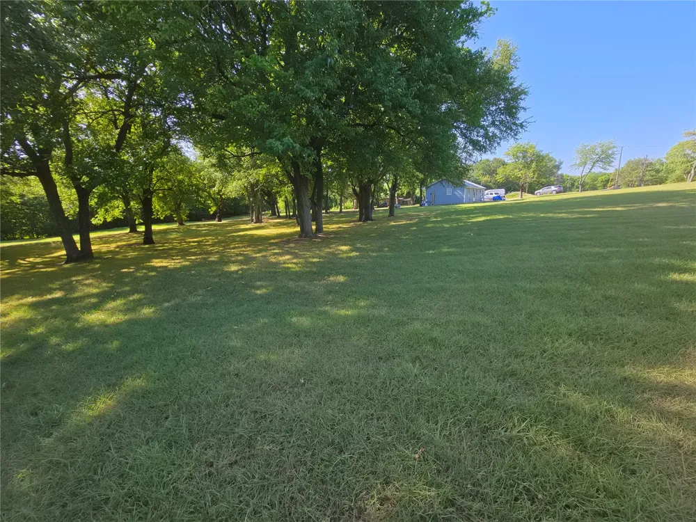 7961 Telegraph Road Quinlan, TX 75474