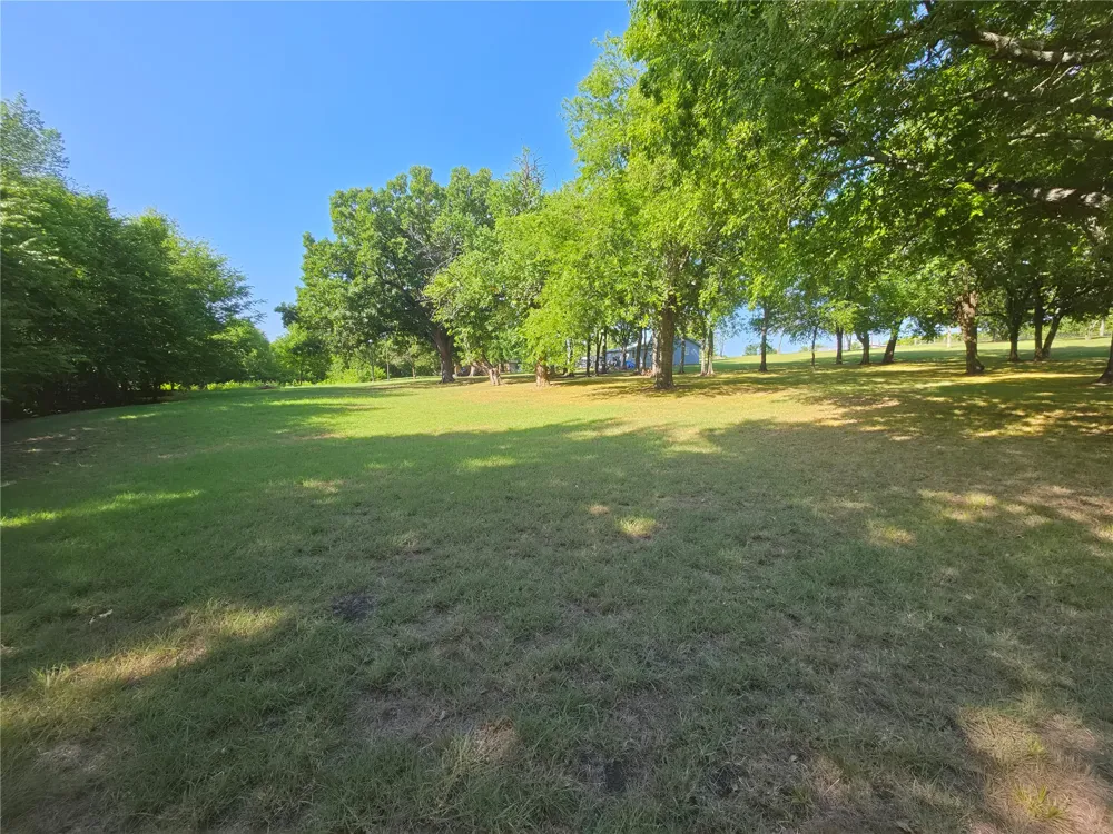 7961 Telegraph Road Quinlan, TX 75474