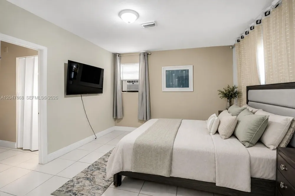 4230 NW 23rd Ct Lauderhill, FL 33313