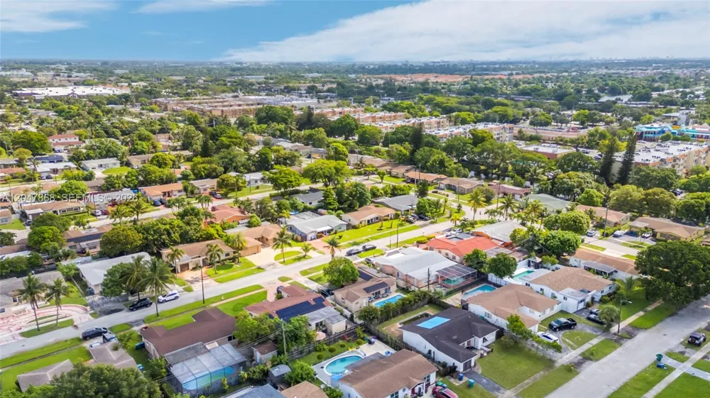 4230 NW 23rd Ct Lauderhill, FL 33313