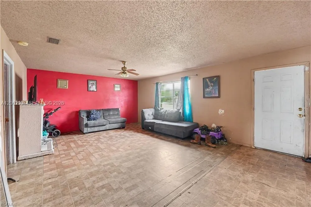 1132 Kentucky Ave Clewiston, FL 33440