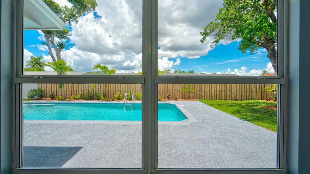 521 SW 63RD TERRACE Margate, FL 33068