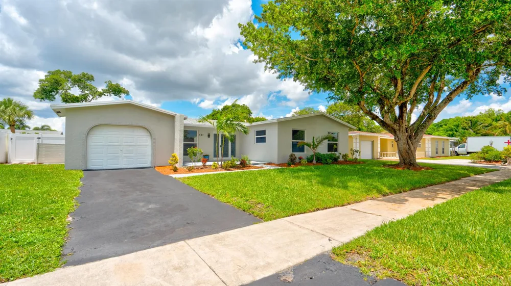 521 SW 63RD TERRACE Margate, FL 33068